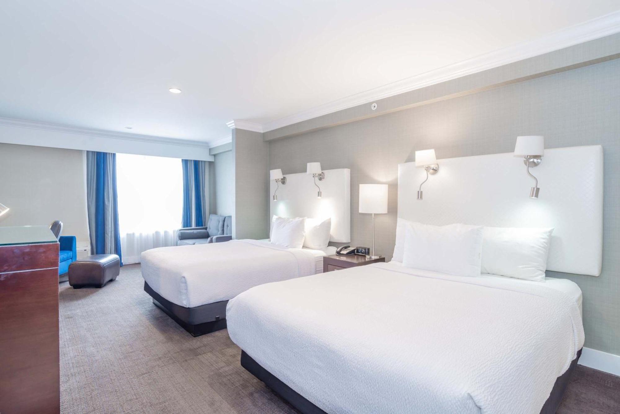 Sandman Hotel Abbotsford Airport Esterno foto