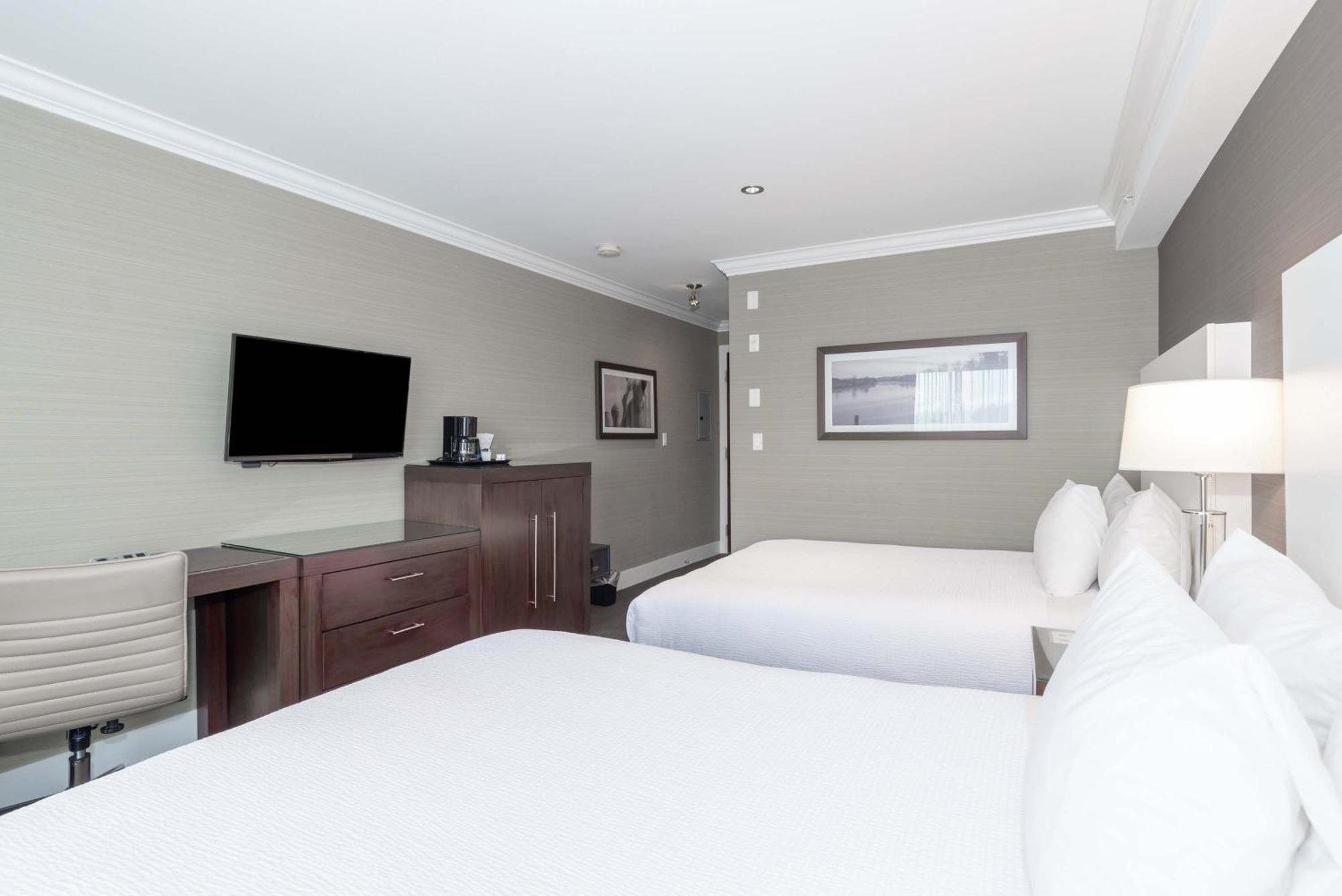 Sandman Hotel Abbotsford Airport Esterno foto